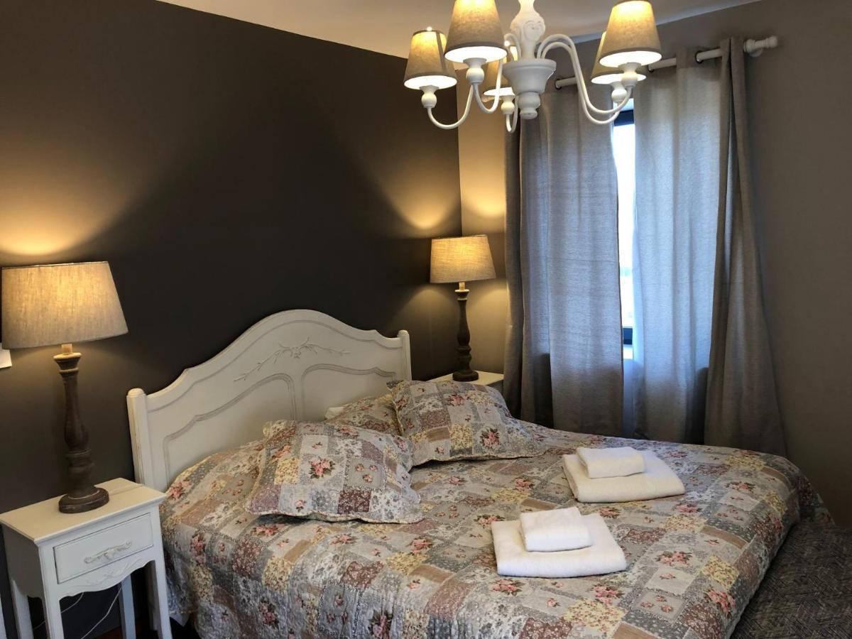 Les Villas Du Domaine De Suzel Vignieu Экстерьер фото